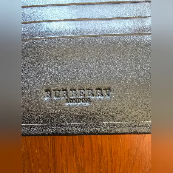 Burberry Checkbook Wallet - Picture 7 of 10